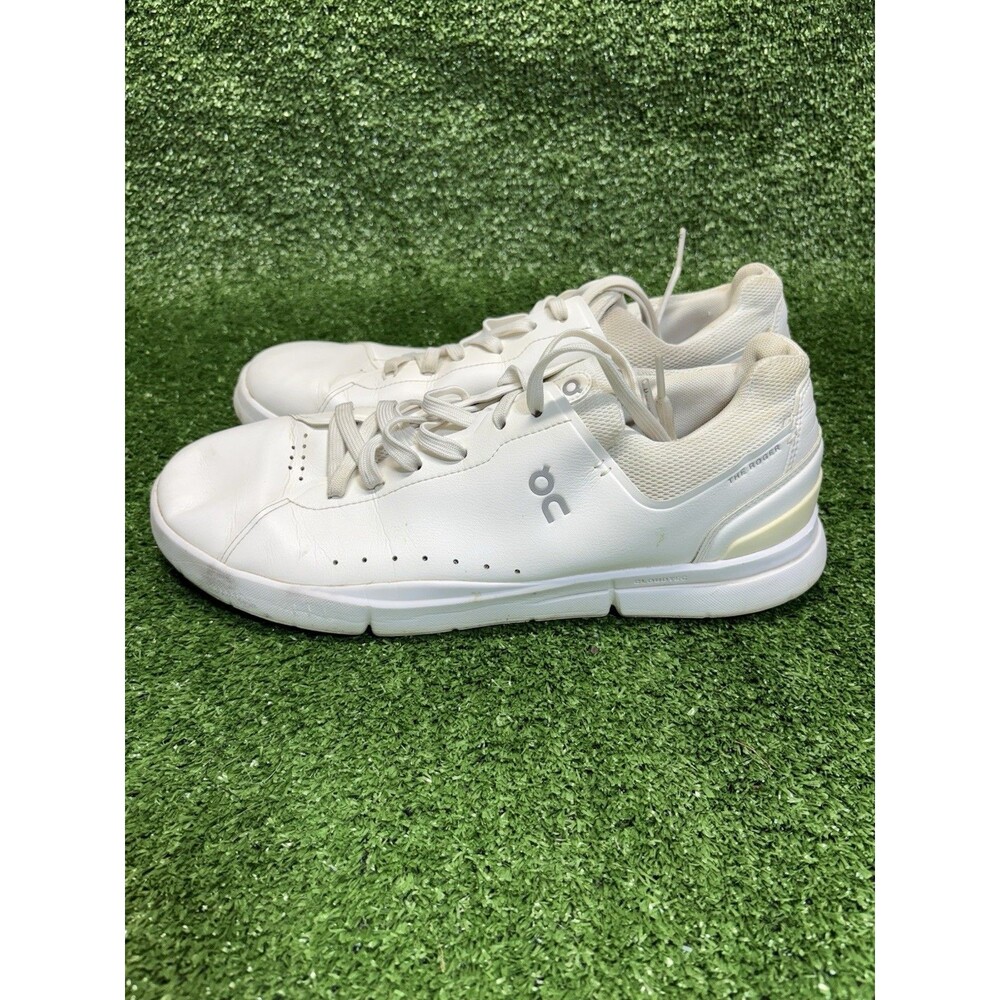 On Cloud On The Roger Advantage White Running Shoe's Men's Size 12 3MD10640108
